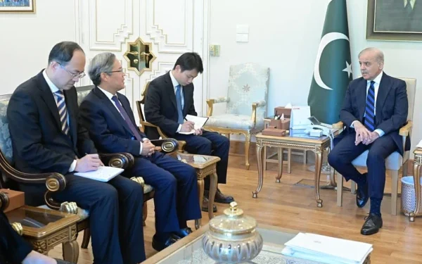 وزیراعظم سے چینی سفیر کی اہم ملاقات، سی پیک 2 پر کام تیز کرنے پر اتفاق